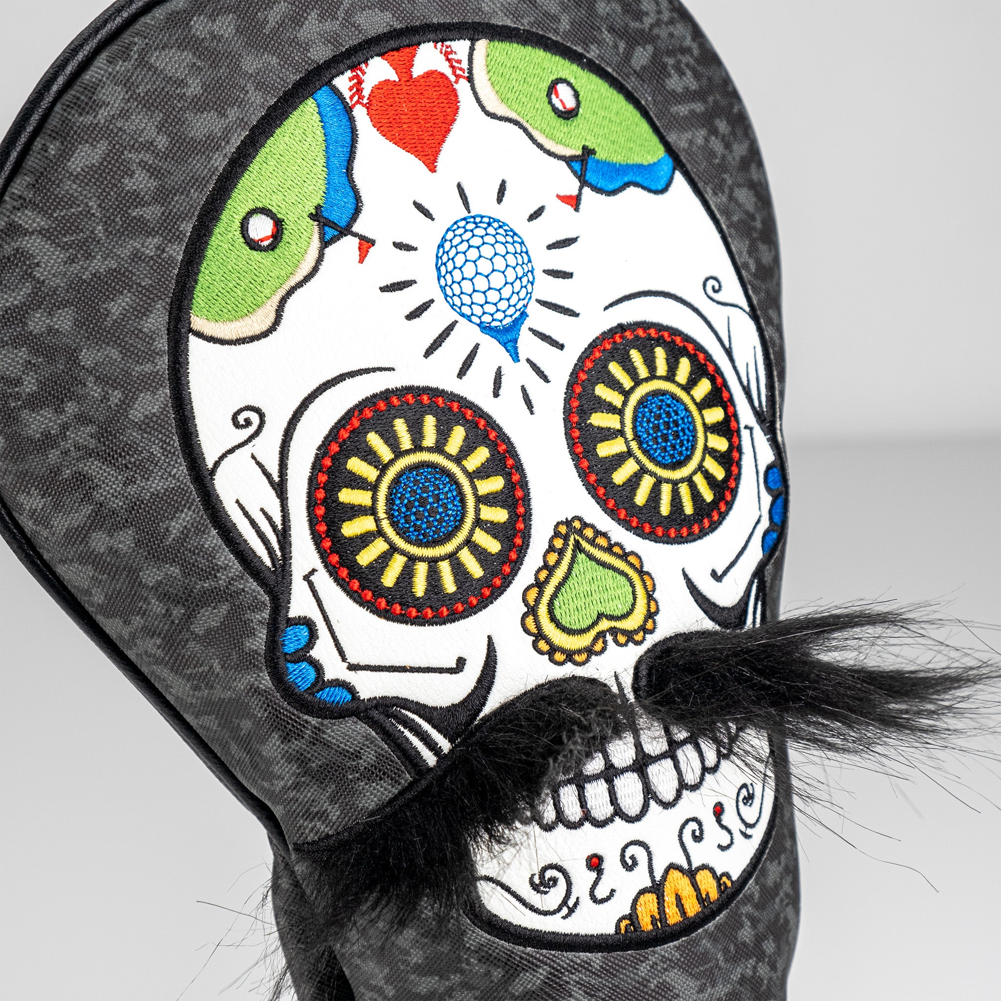 Mustache Sugar Skull - Fairway Cover Gray Camo