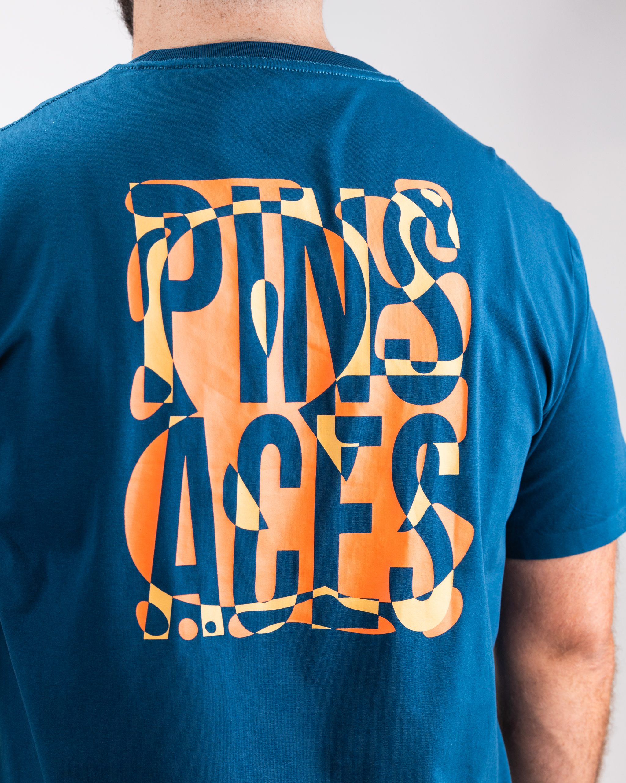 Retro Lava - Tee