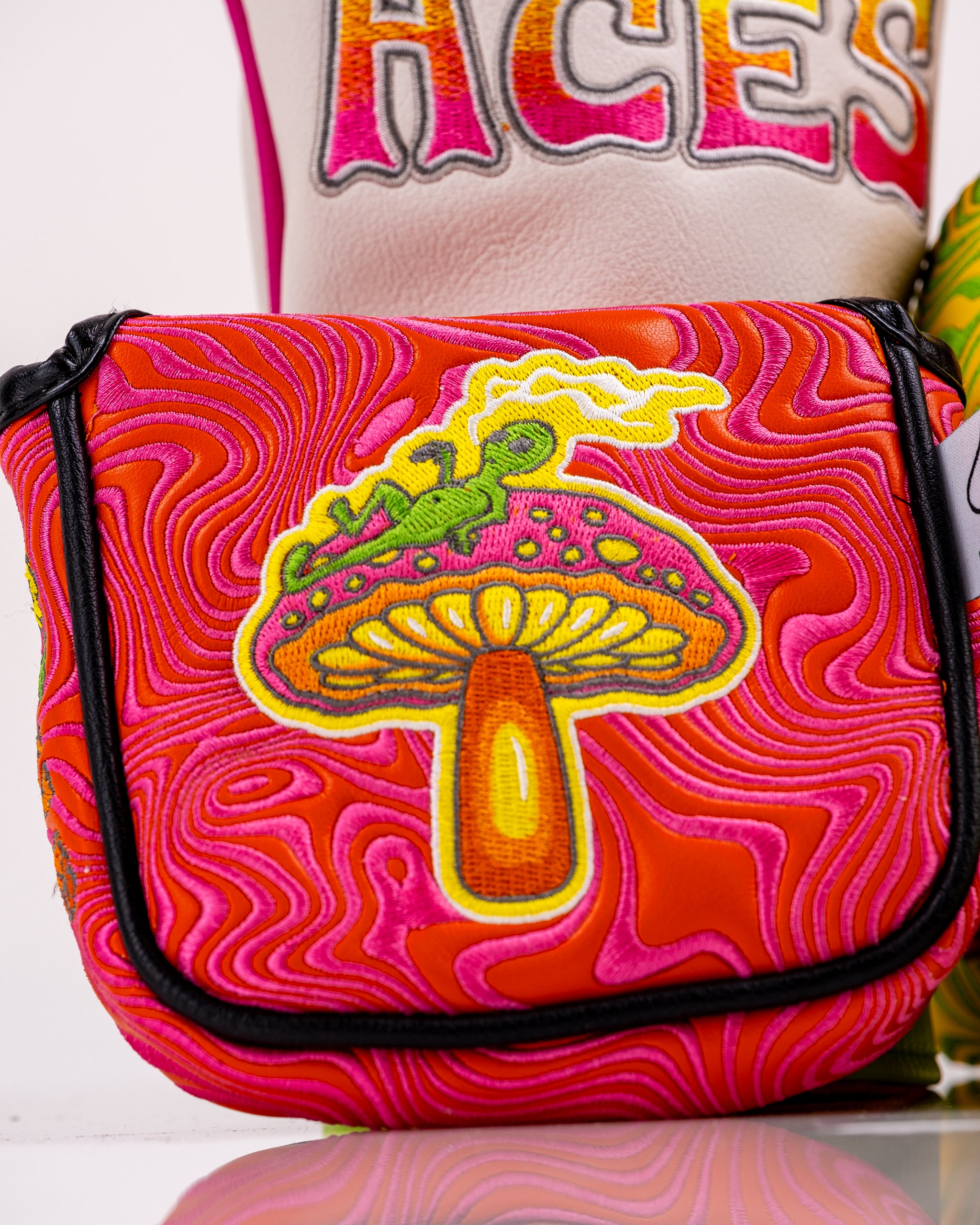 Cosmic Puff - Mallet Putter Cover